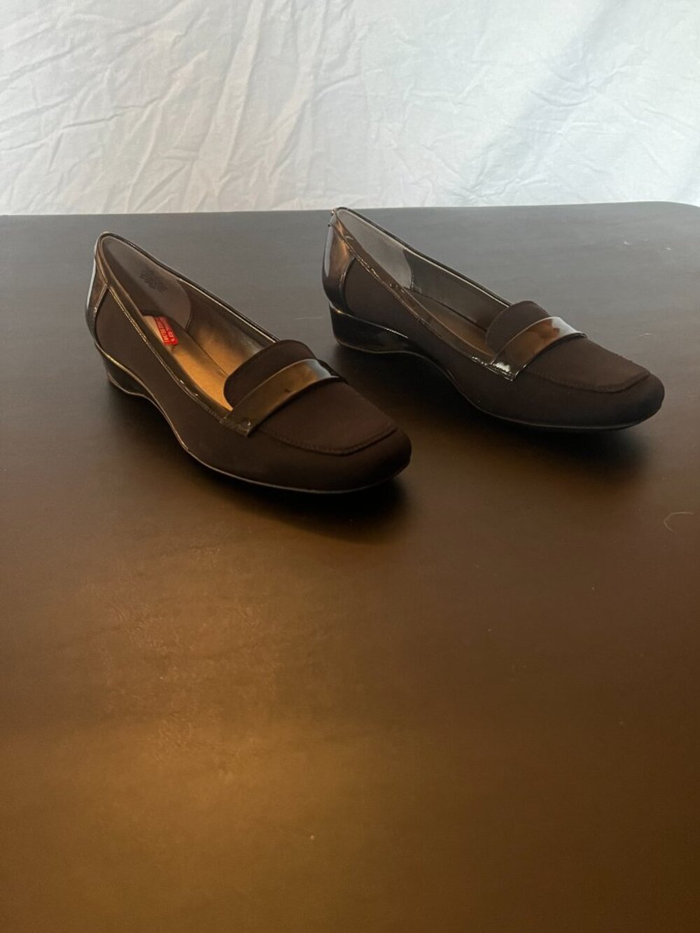 Bandolino Size 8.5M Black Heels
